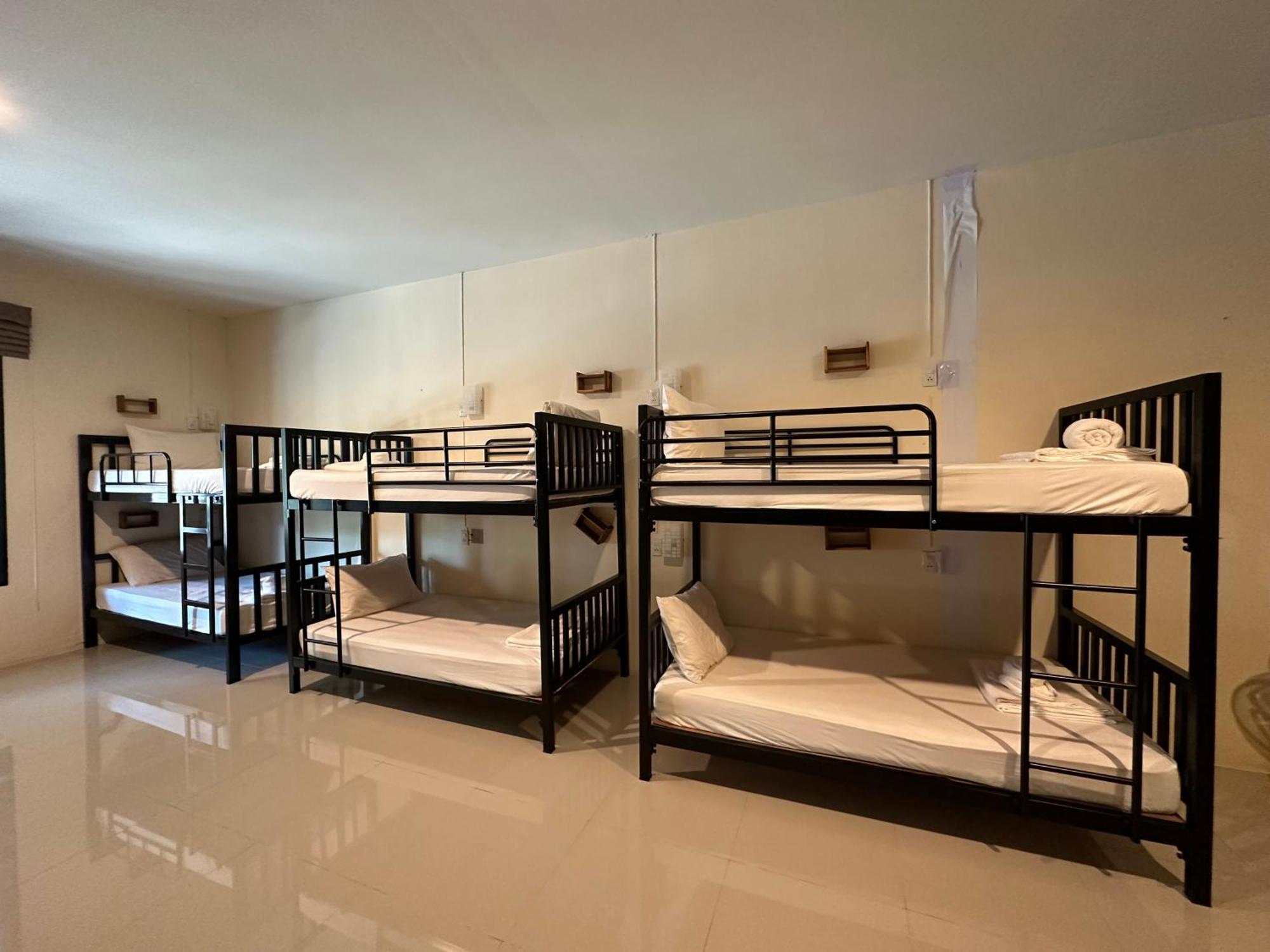 Koh Jum Bungalow & Hostel Luaran gambar