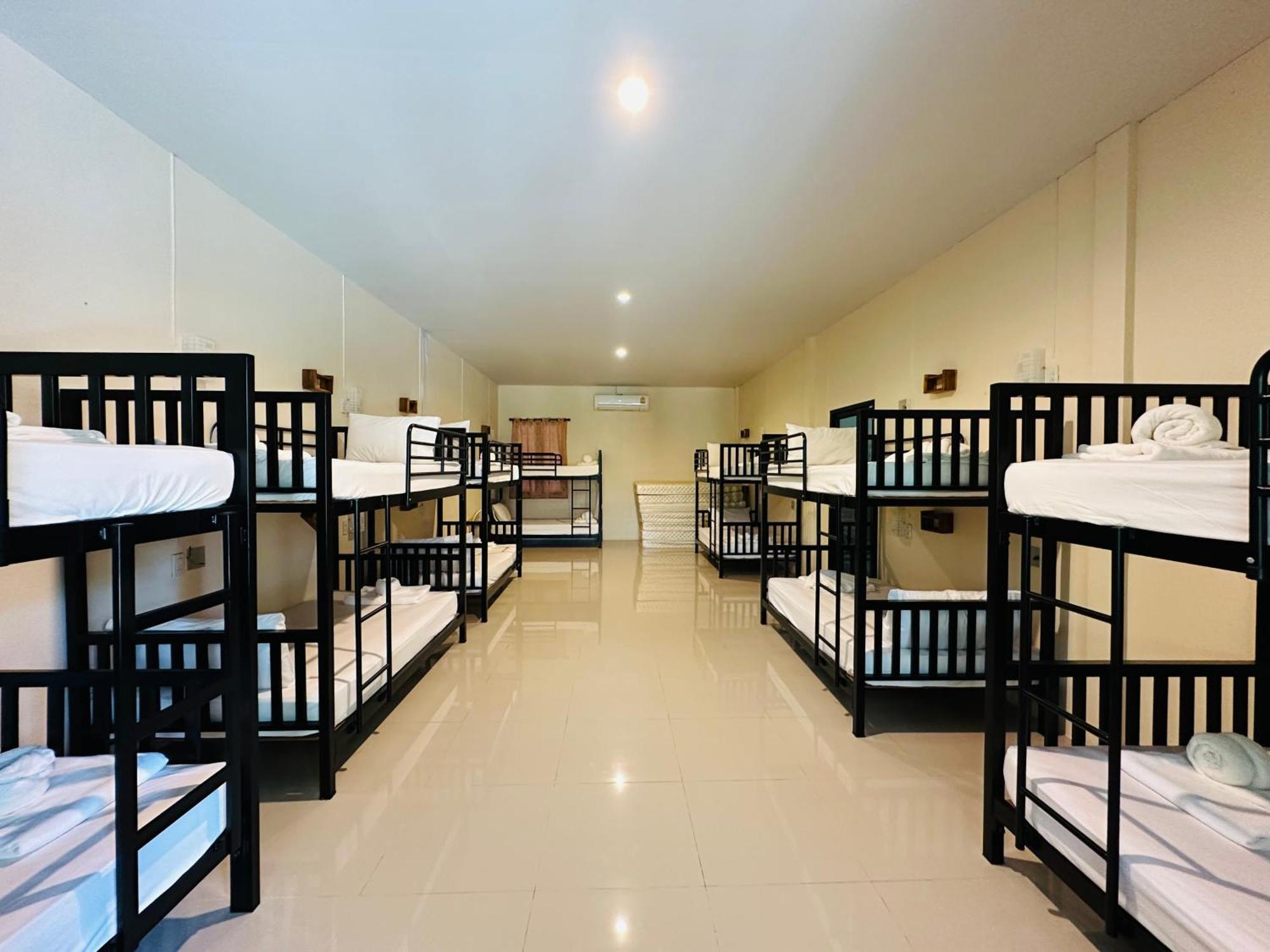 Koh Jum Bungalow & Hostel Luaran gambar
