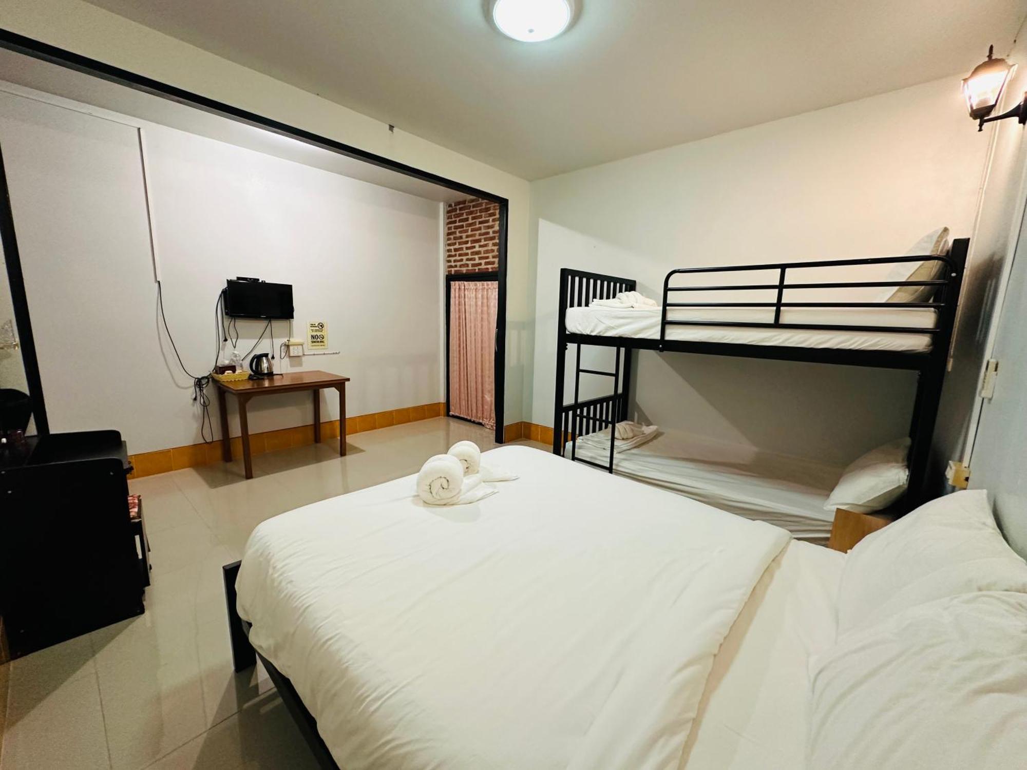 Koh Jum Bungalow & Hostel Luaran gambar