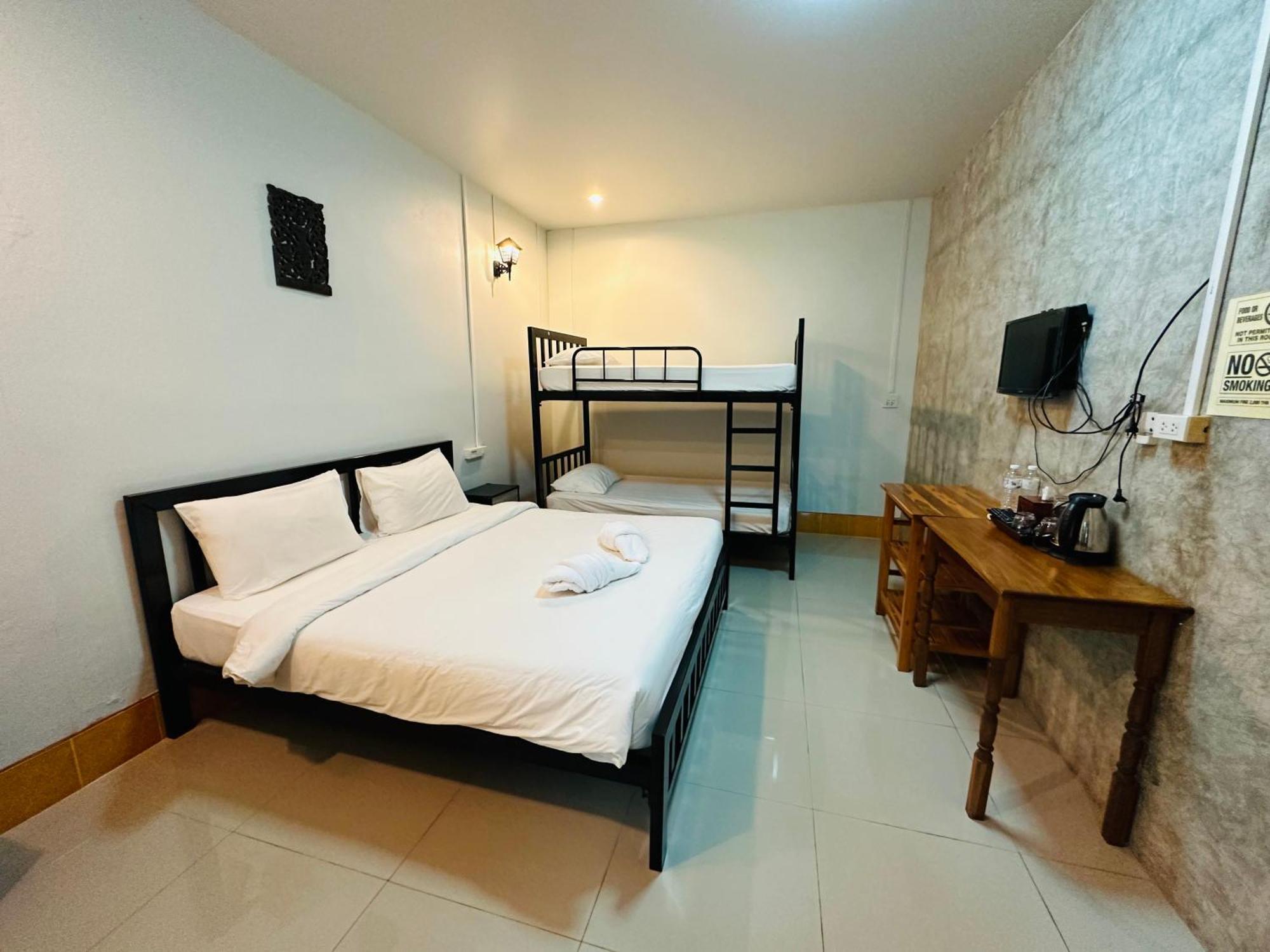 Koh Jum Bungalow & Hostel Luaran gambar