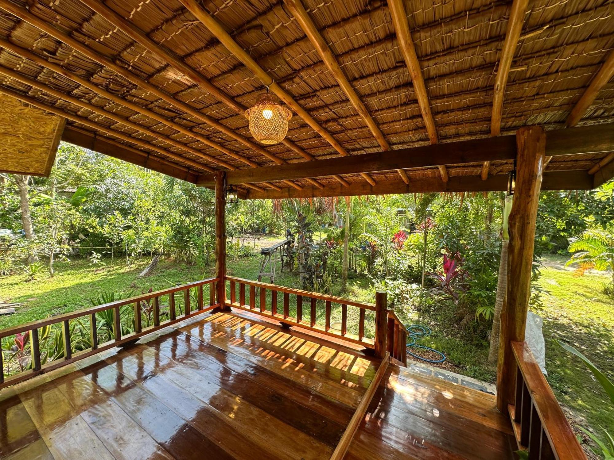 Koh Jum Bungalow & Hostel Luaran gambar