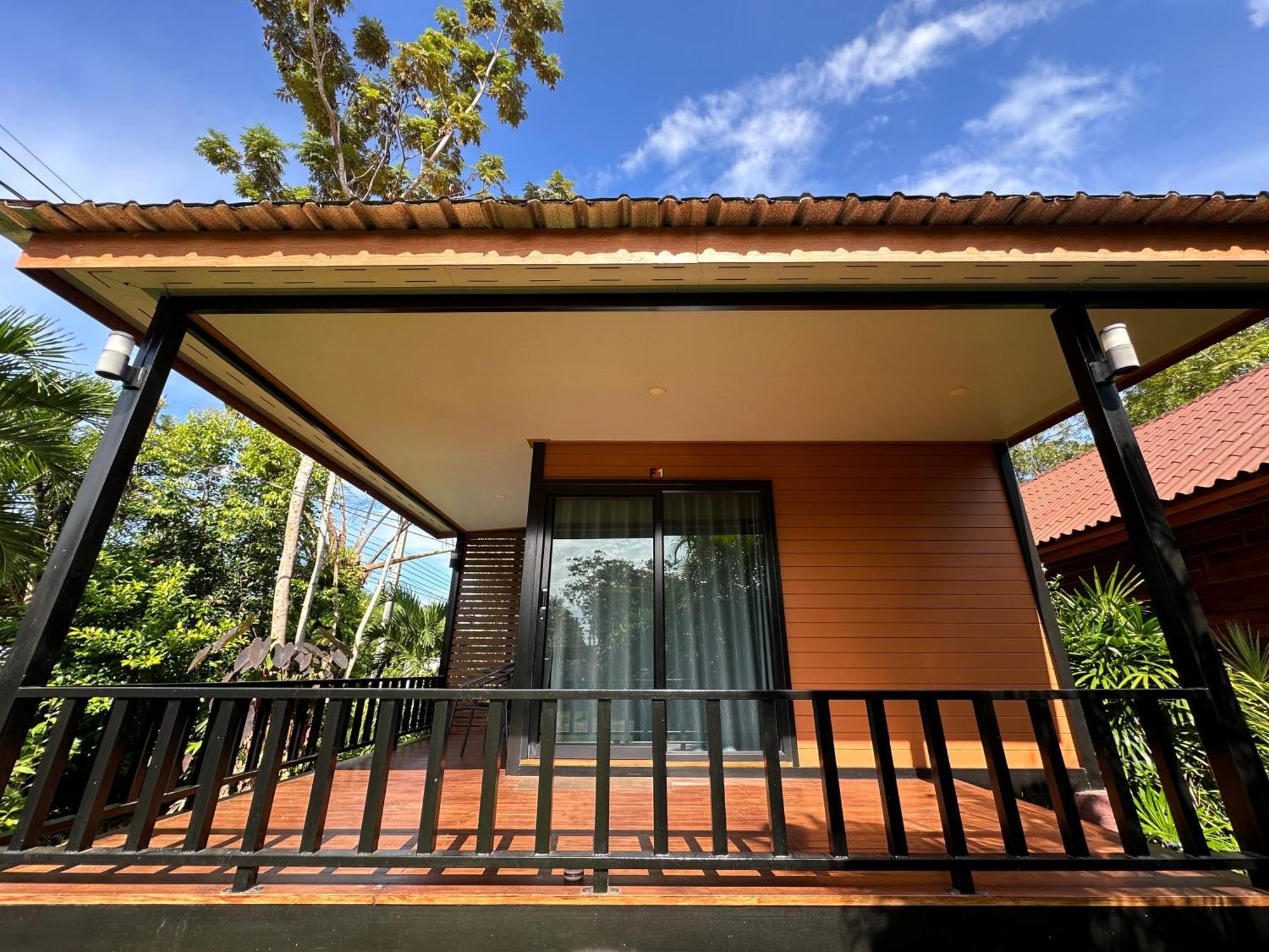Koh Jum Bungalow & Hostel Luaran gambar